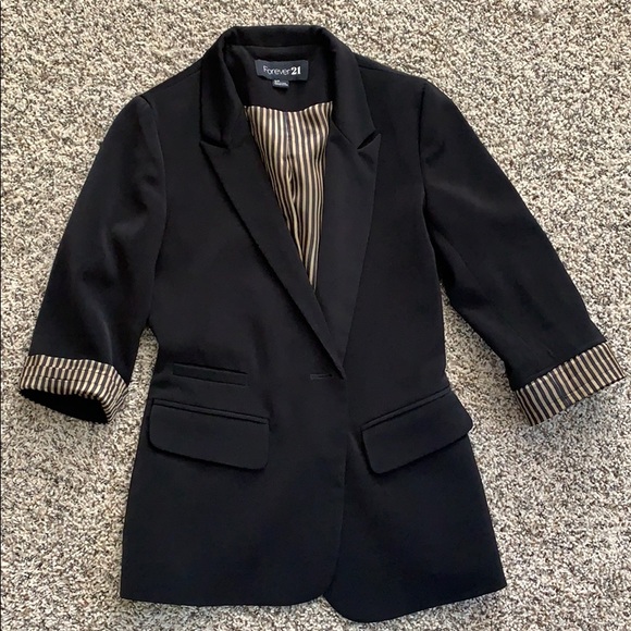Black Blazer - Picture 1 of 3